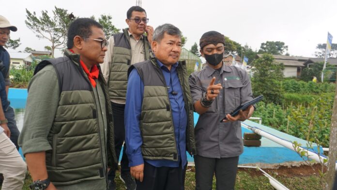 Bupati Garut Rudy Gunawan hadir dalam acara peringatan Hari Krida Pertanian di Cikajang