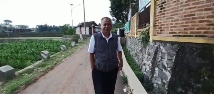 Ketua Apdesi Jabar Dede Kusdinar