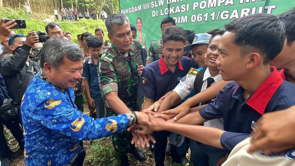 Bupati Garut Puji Inovasi Pompa Hidram Karya SMK Santana