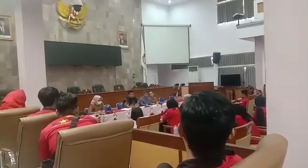 DPRD Garut sarankan agar kenaikan UMK dihitung juga berdasarkan kebutuhan hidup layak
