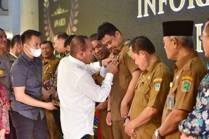 Kendati Dapat Penghargaan, Edy Rahmayadi Tetap Minta Kepala Daerah Perbaiki Keterbukaan Informasi Publik
