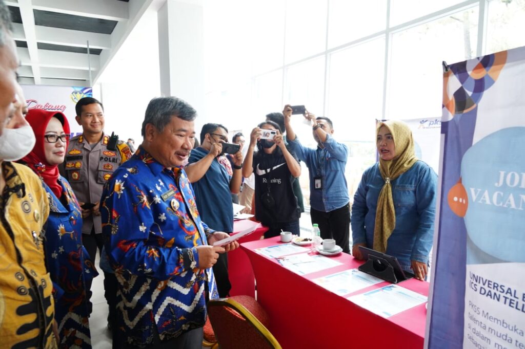 Tingkat pengangguran di Kabupaten Garut berada di angka 7,60%