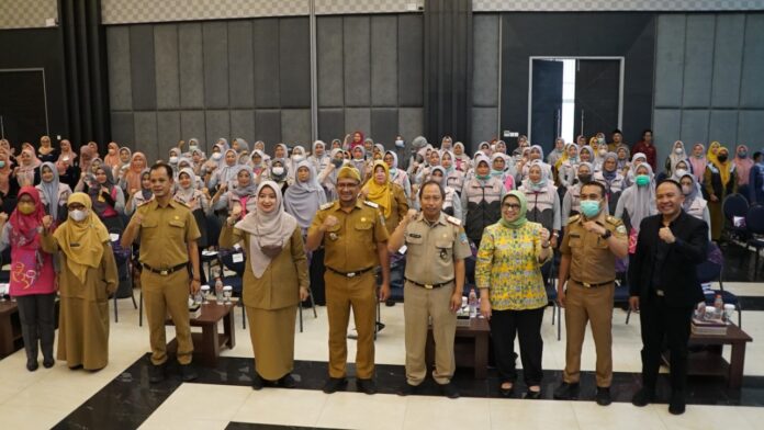 Wakil Bupati Garut minta seluruh stakeholder berperan dalam menurunkan stunting di Garut