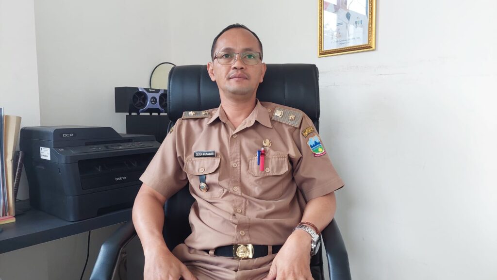 Sekmat Malangbong Deden Munawar