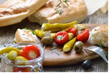 Makanan yang perlu dihindari oleh penderita asam lambung, apa saja itu? (foto shutterstock)