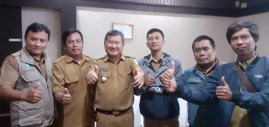 Tenaga honorer administrasi Garut menemui Bupati Garut