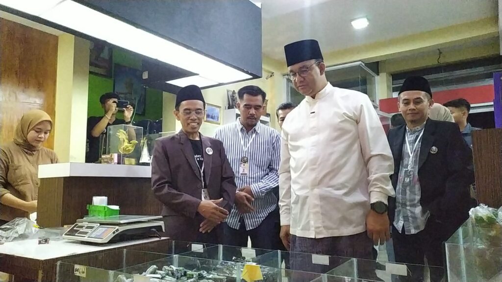 Anies Baswedan berkunjung ke Garut