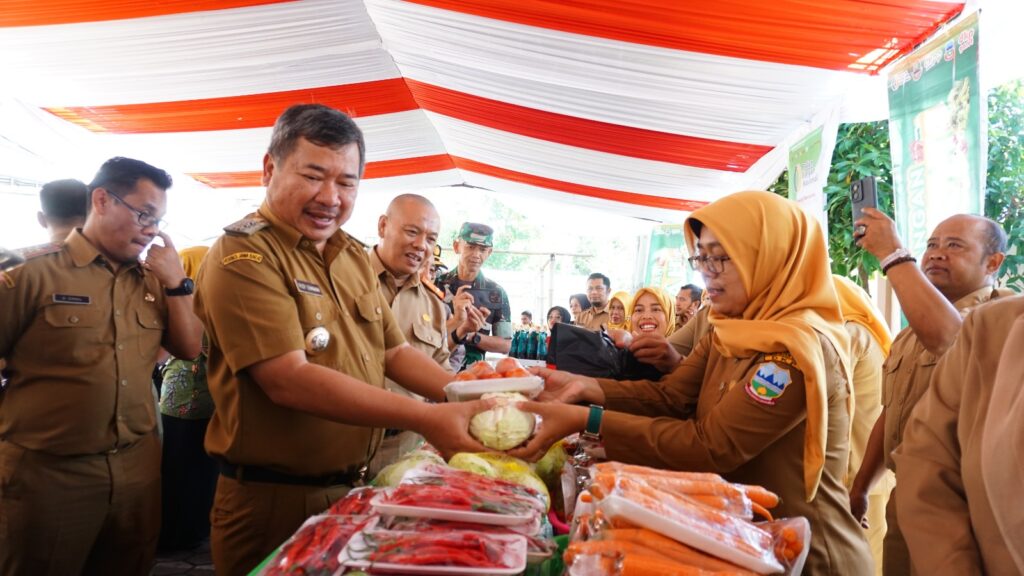 DKP Garut Gelar Gerakan Pangan Murah, Bersamaan dengan 290 Titik Lainnya se-Indonesia