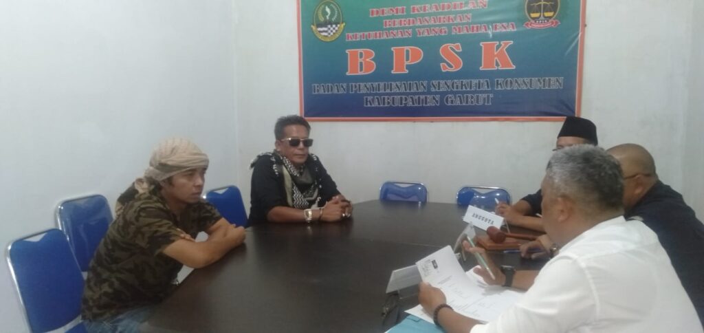 Kuasa bicara dari pelapor diundang BPSK Garut untuk dimintai keterangan