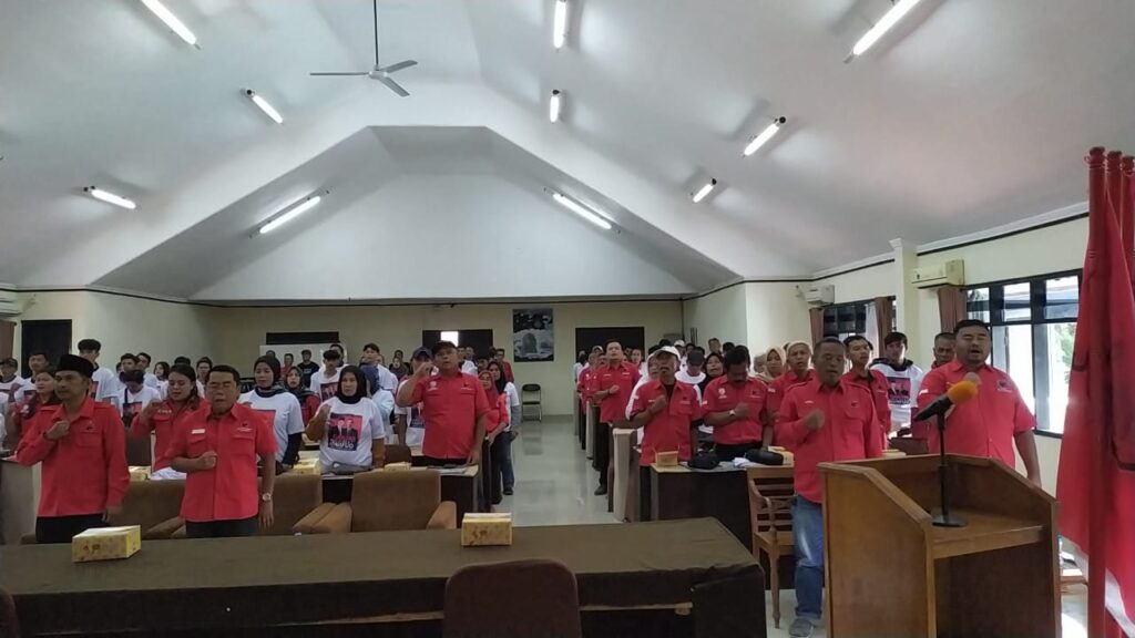 DPC PDI Perjuangan Kabupaten Garut menggelar pelatihan saksi TPS